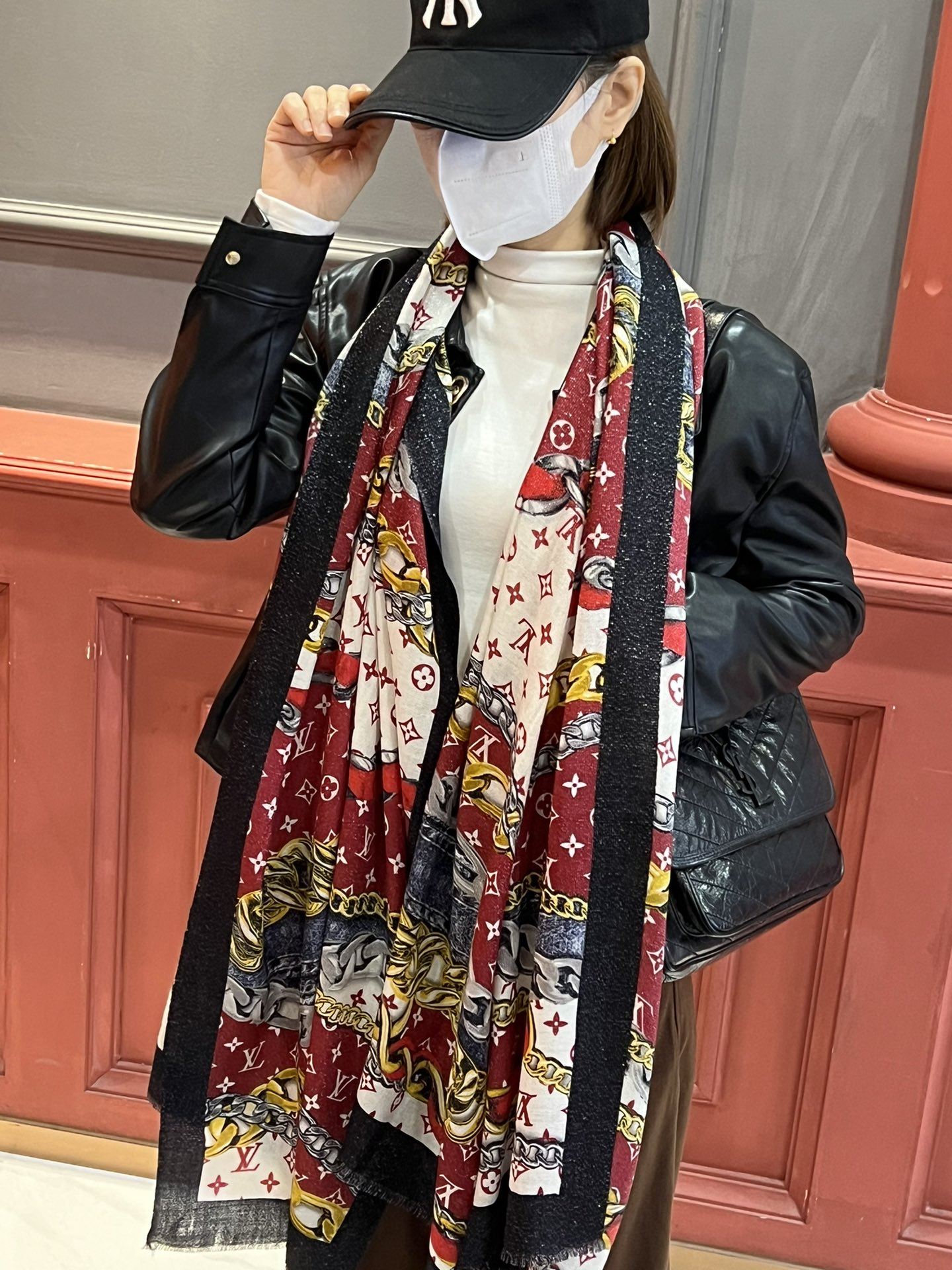 Louis Vuitton Scarf